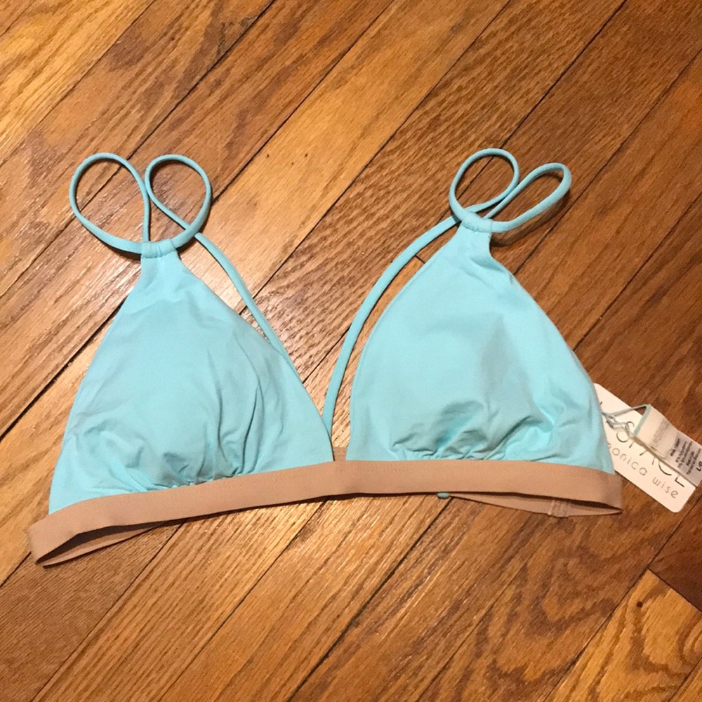 L SPACE New Wave lagoon top